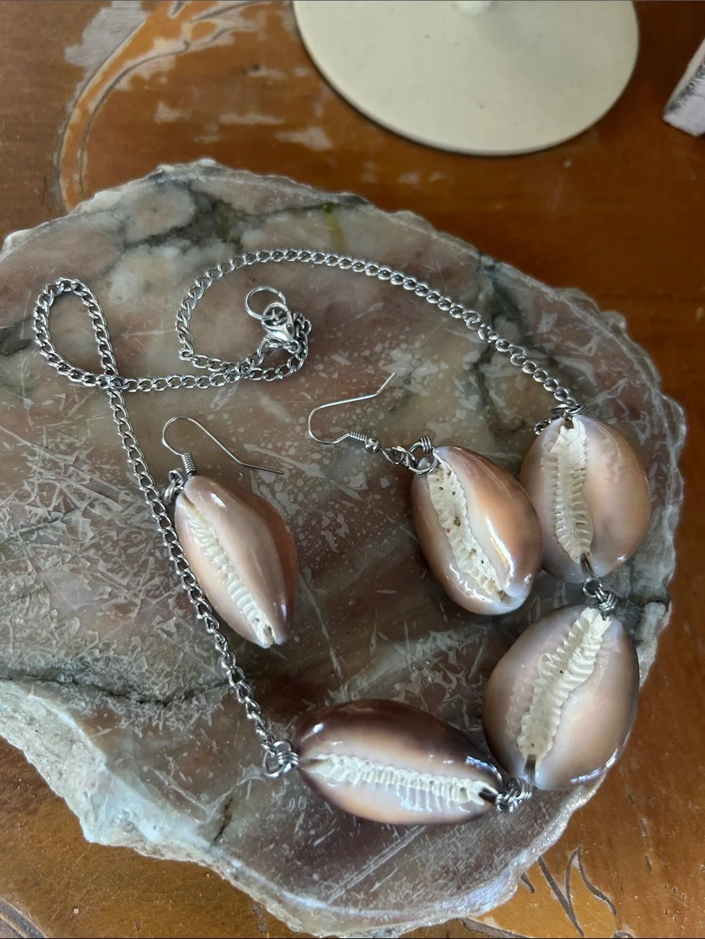 Vintage Snakehead Cowrie Shell Necklace & Earring Set
